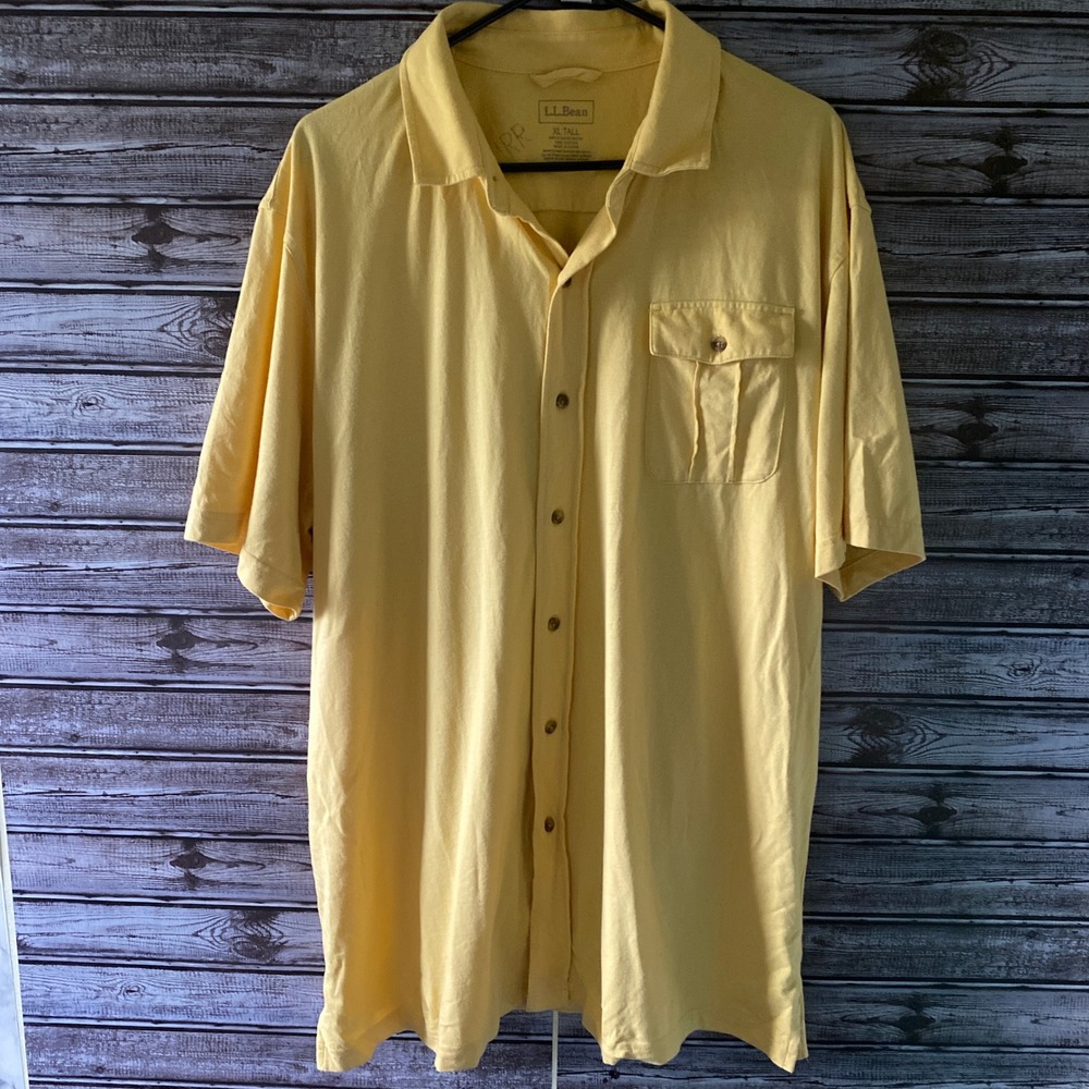 LL Bean Men's Short-Sleeved Button-Down Shirt Size XL Tall Yellow Irregular